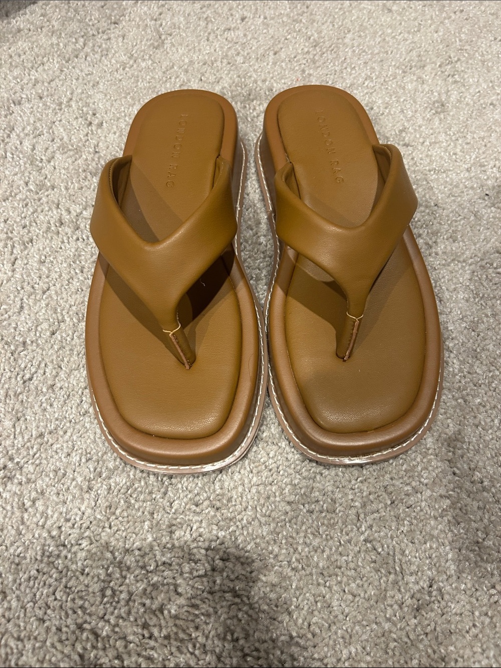 Fashion Nova Platform Thong Sandals in Cognac Brown